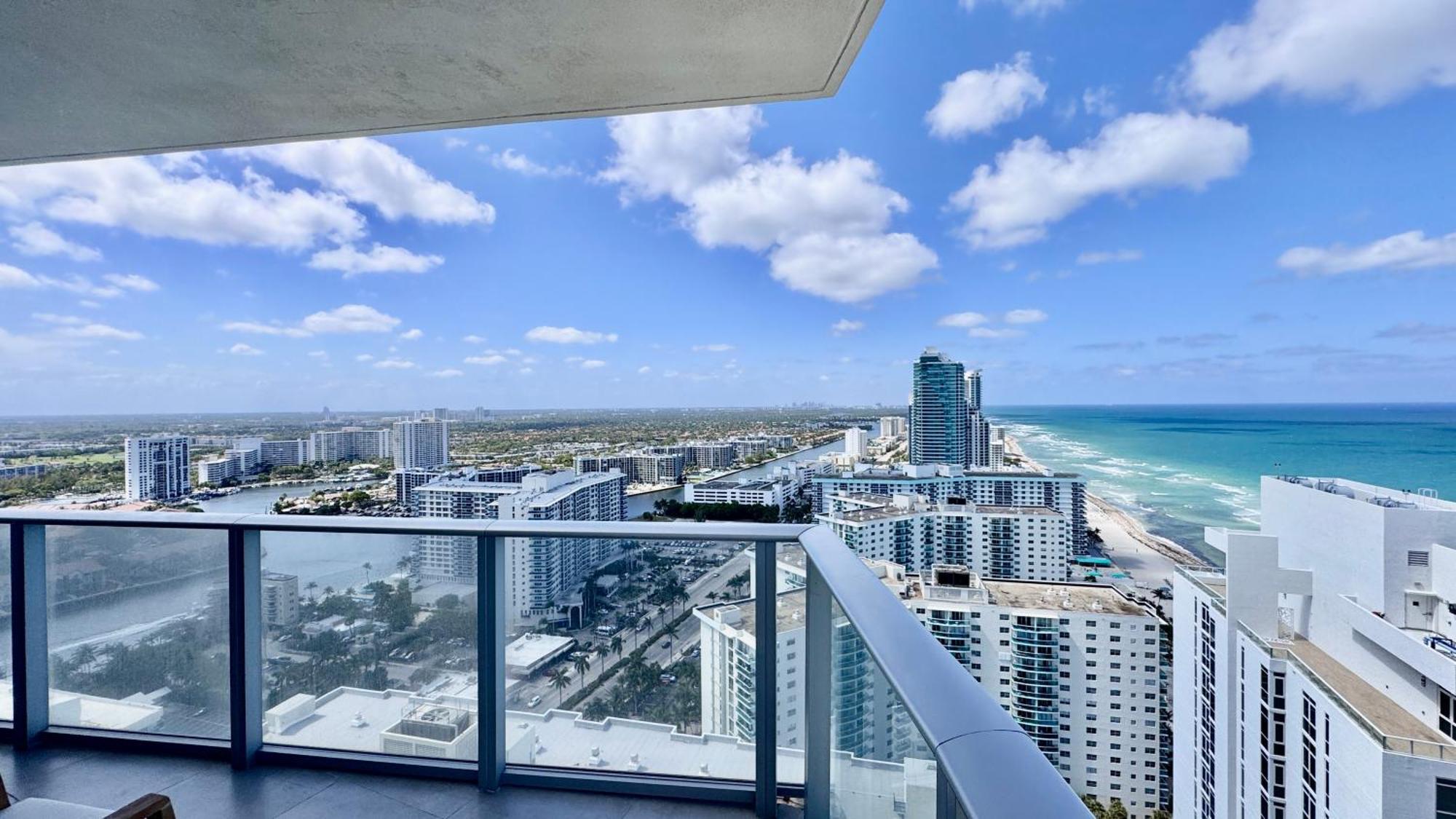 Dreamy Beachside Living - Direct Oceanview 2Br 2Ba For The Perfect Escape Hollywood Buitenkant foto