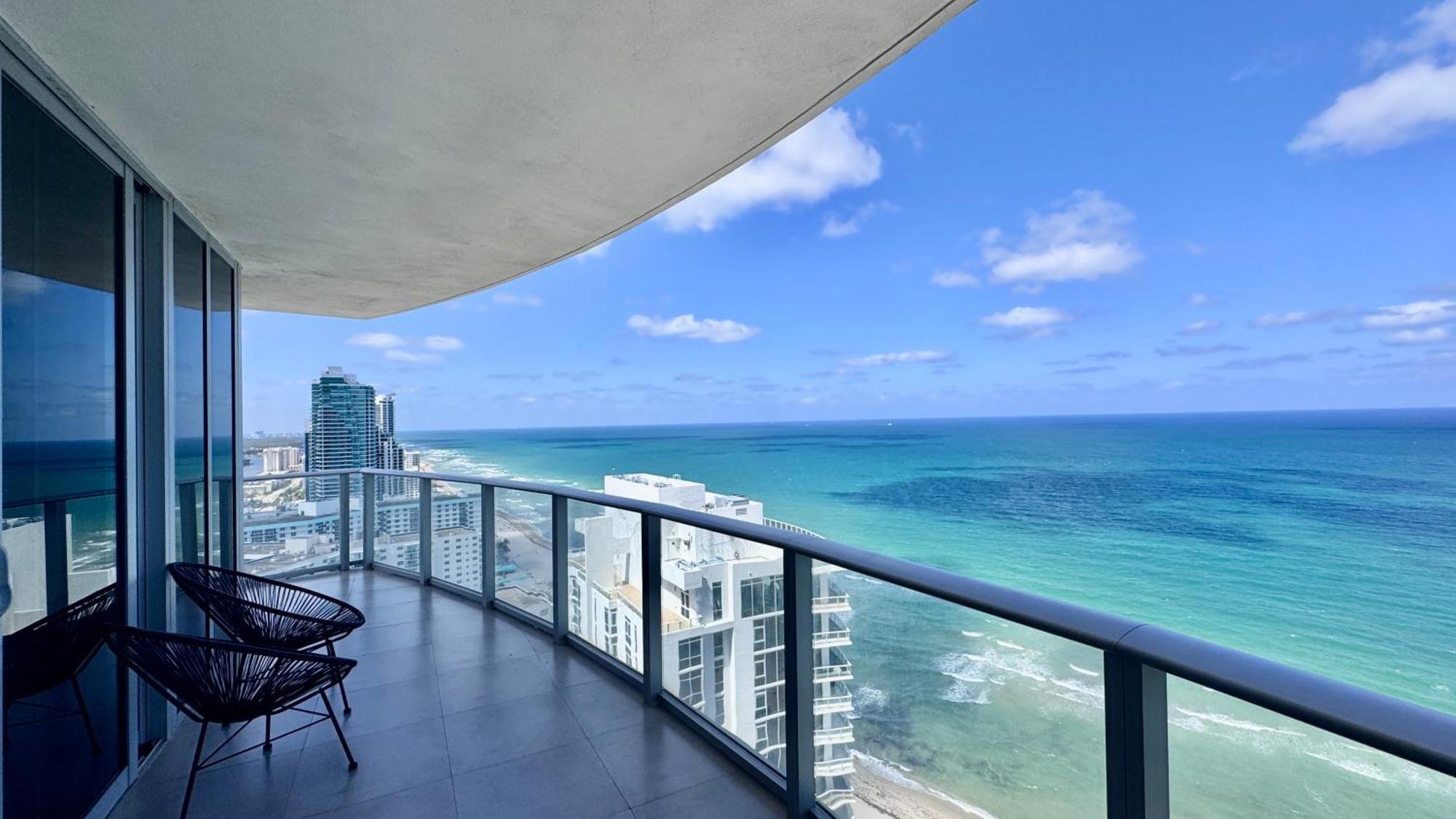 Dreamy Beachside Living - Direct Oceanview 2Br 2Ba For The Perfect Escape Hollywood Buitenkant foto