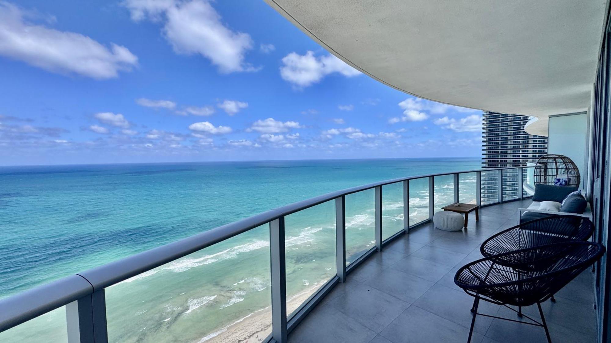 Dreamy Beachside Living - Direct Oceanview 2Br 2Ba For The Perfect Escape Hollywood Buitenkant foto
